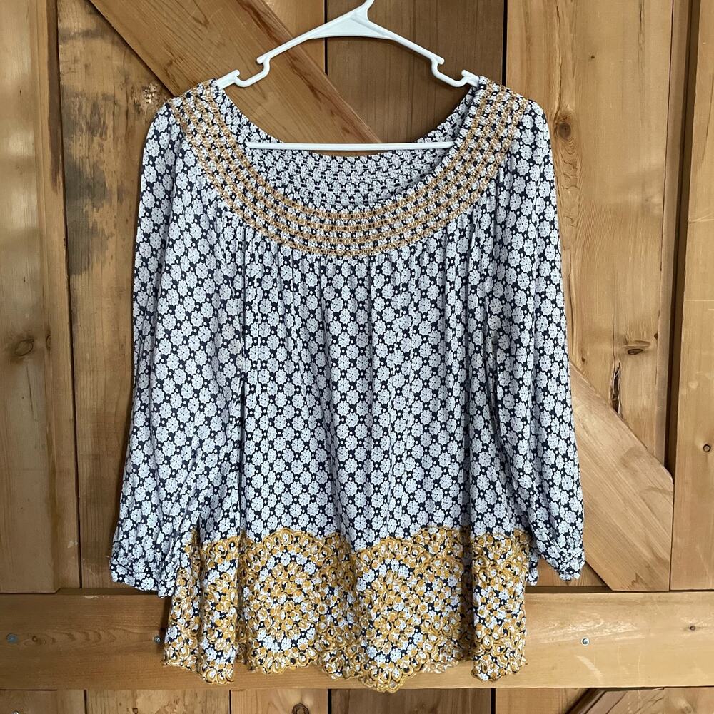 Fever Blue Embroidered Boho Blouse Size Large, Coastal, Nautical, Lightweight